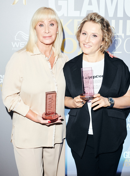 Светлана Бондарчук, Варвара Шмыкова, Zivert и другие гости проекта Glamour "Женщины года 2020" Светлана Бондарчук, Варвара Шмыкова, Zivert и другие гости проекта Glamour "Женщины года 2020" Звезды,Красная дорожка