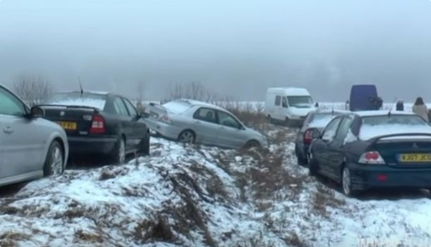 "Мы не превратим себя в мусорник" жители словацкого села возмущены ордой побросавших авто украинцев