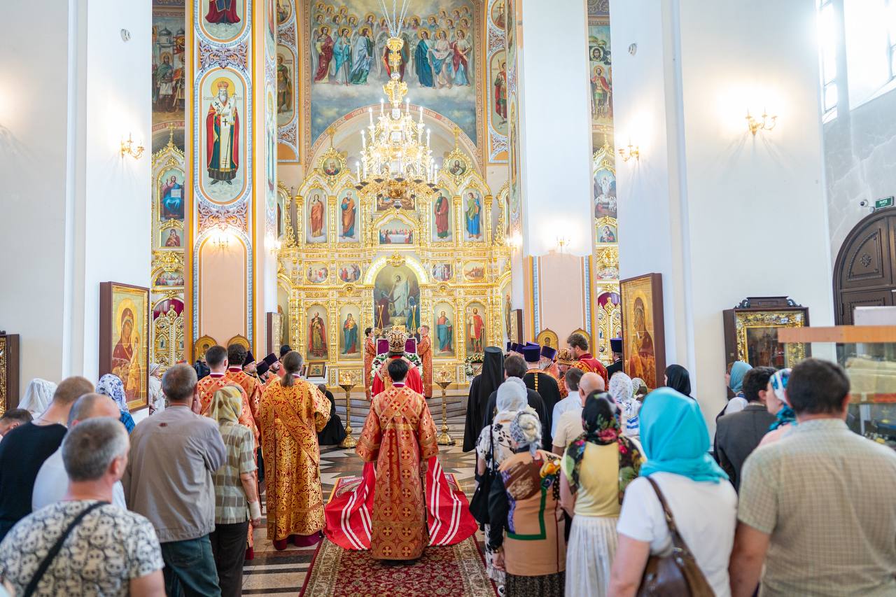 В Тверь прибыла икона святого благоверного князя Александра Невского с частицей его мощей