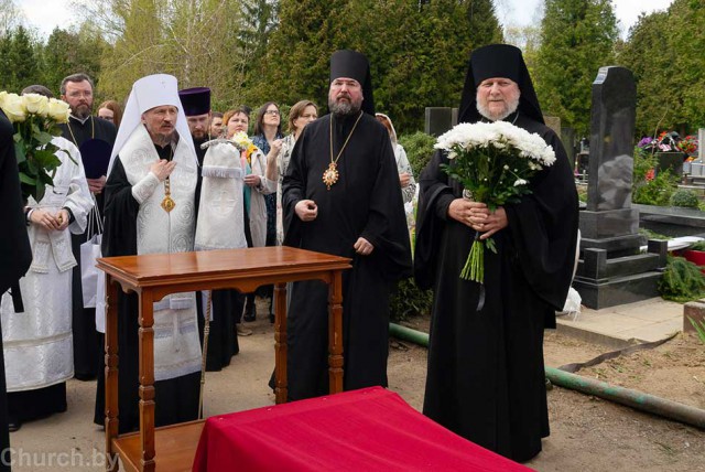 Епископ Бобруйский и Быховский Серафим принял участие в погребении новопреставленного архиепископа Артемия (Кищенко).