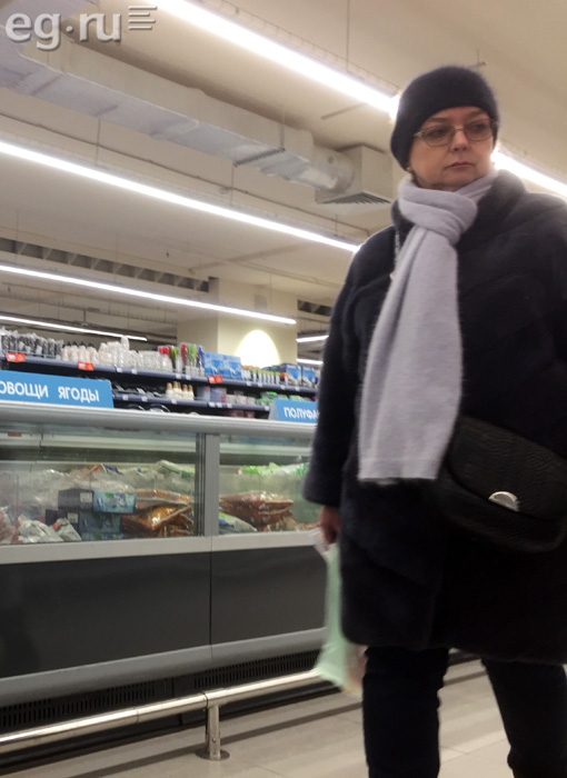 Папарацци засняли заметно постаревшую Сашеньку из «Москва слезам не верит». Вот как выглядит актриса сегодня… Папарацци засняли заметно постаревшую Сашеньку из «Москва слезам не верит». Вот как выглядит актриса сегодня…