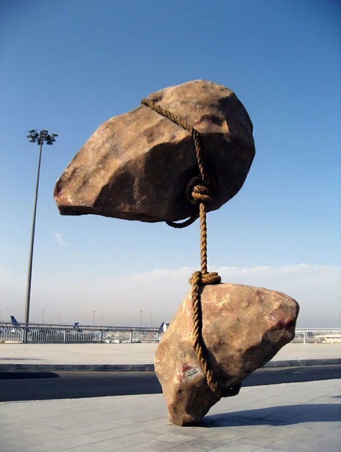 "Летающий камень", Смабан Аббас Скульптуры, искусство, красиво, оригинально, памятники, подборка, статуи, фото
