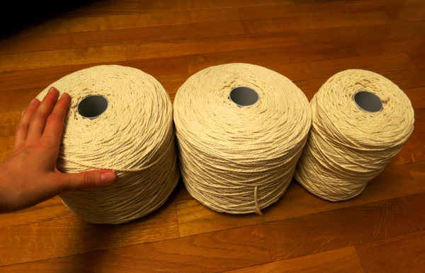 vyazanie-kovrov-iz-shnura-kruchkom-shemy-foto-3 (600x386, 219Kb)