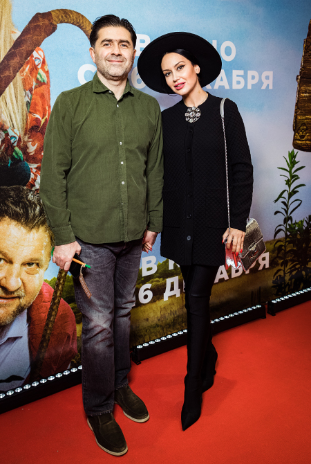 Мария Миронова с сыном, Кристина Асмус, Александра Бортич и другие на премьере фильма "Холоп" Звезды,Красная дорожка