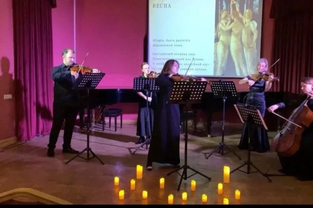 Зрителей проведут по историям композиторов на концерте «Музыкальная шкатулка»