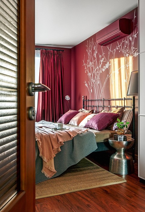 Стильно, ярко, бюджетно: квартира из 90-х, преобразившаяся до неузнаваемости интерьер и дизайн