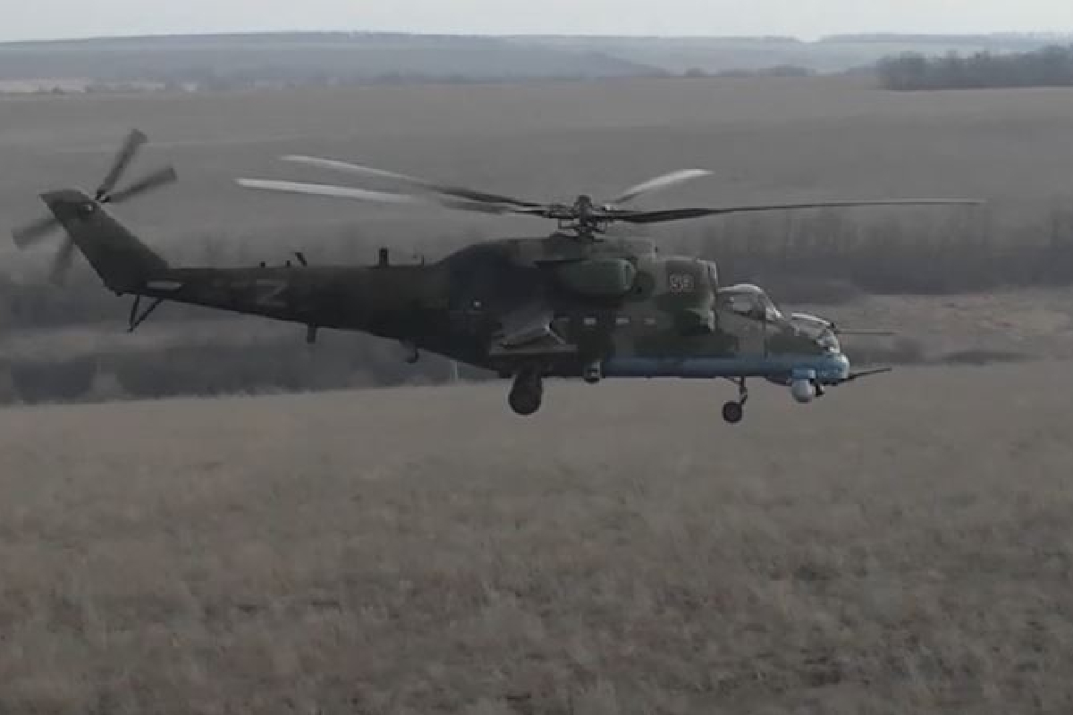 В специальной военной операции широко задействованы поисково-спасательные группы на вертолетах Ми-8 ВКС России