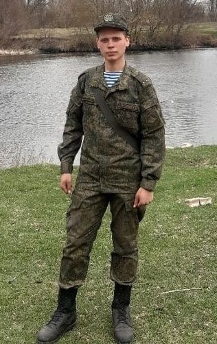bKjHVhOS5.jpg