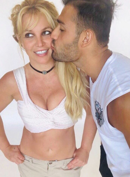 Отец Бритни Спирс не будет ее единственным опекуном: новые детали суда Звезды,Новости о звездах