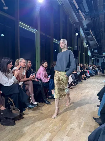 Егор Крид, Мария Миногарова, Елизавета Базыкина, Владислав Лисовец посетили показ Ruban Оксана, Базыкина, Московской, недели, RubanПоказ, рамках, Наталья, эксвозлюбленная, вышла, платье, свадебном, Ахмадуллиной, подиум, Solangel, Алёны, брендов, показы, состоялись, РубанРанее, Григория