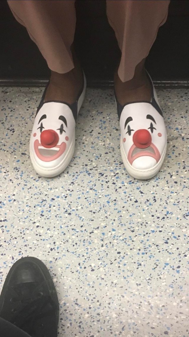 Ужасные идеи, но хорошее исполнение Ужасные идеи, но хорошее исполнение