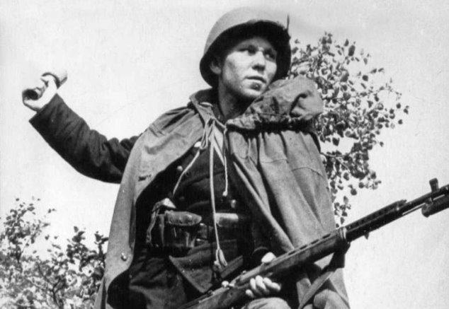 Василий Кисляков: как морпех в одиночку защищал безымянную высоту