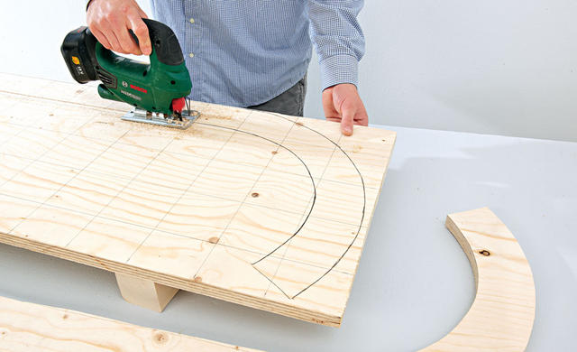 Самодельные санки из фанеры Самодельные санки из фанеры сделай сам