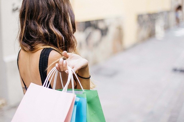 Покупка одежды в интернет-магазине - экономия денег и времени