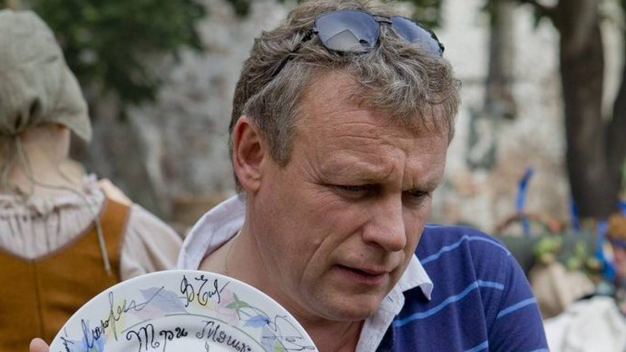 Звезда «Моей прекрасной няни» Жигунов подал в суд на компанию миллиардера Блаватника