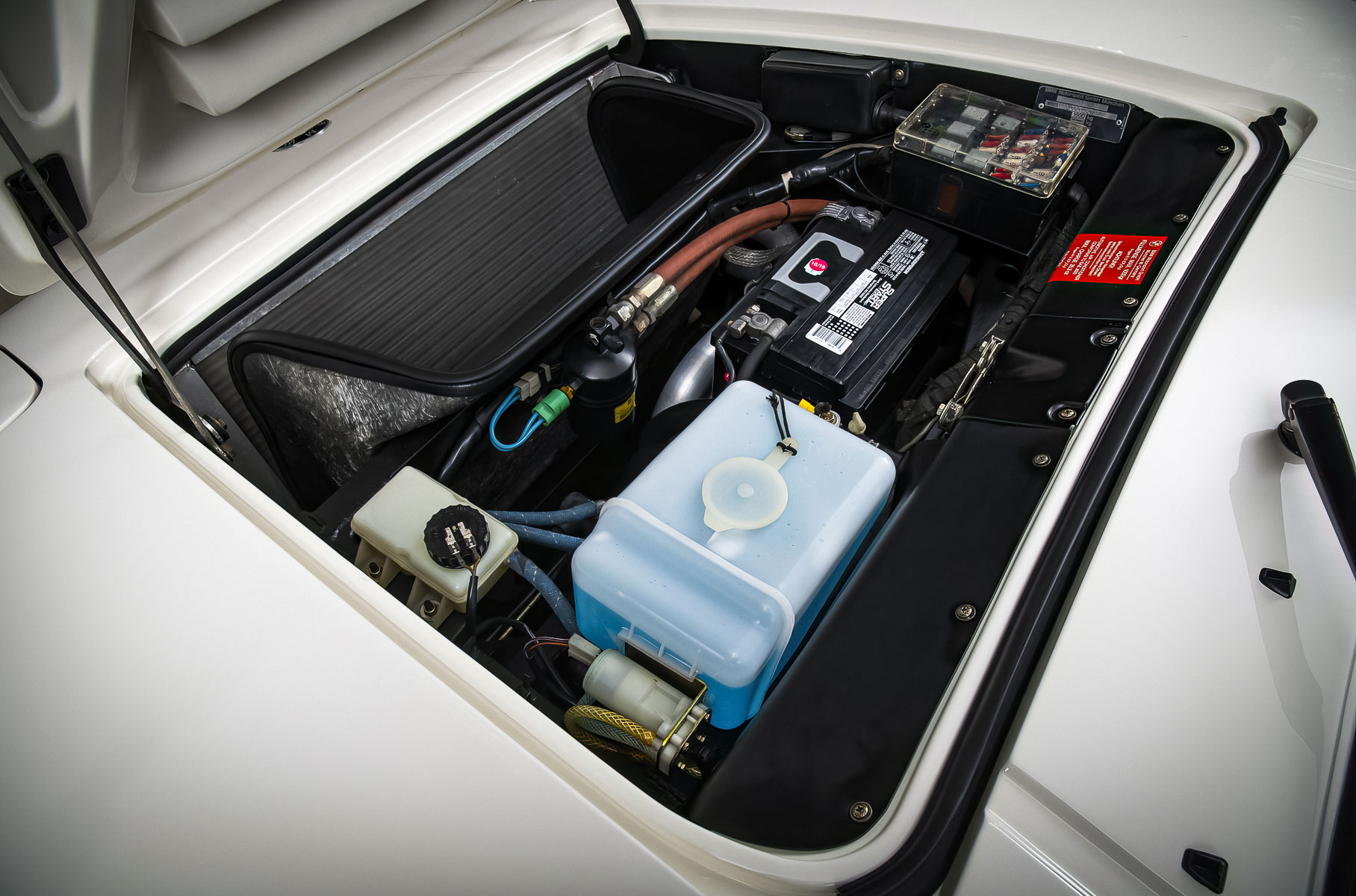 Забытый на 20 лет в гараже редчайший BMW M1 пустят с молотка Забытый на 20 лет в гараже редчайший BMW M1 пустят с молотка Новости