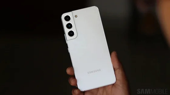 Samsung Galaxy S22, Galaxy S22 Plus и Galaxy S22 Ultra получили финальную One UI 7 в Европе, а вот Galaxy A52 уже точно обновляться не будет