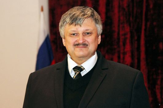 Глава Верховного суда Крыма сохранил свою должность 