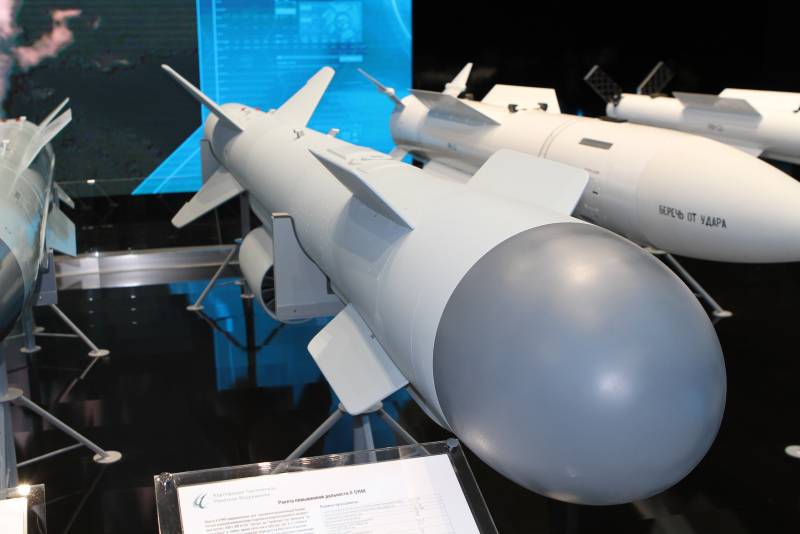 Управляемая ракета Х-59МКМ: модернизационный потенциал и серийное производство Управляемая ракета Х-59МКМ: модернизационный потенциал и серийное производство оружие