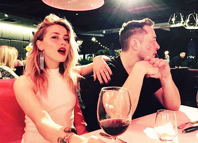 Илон Маск и Эмбер Херд встречались в пентхаусе Джонни Деппа: новые детали их романа Илон Маск и Эмбер Херд встречались в пентхаусе Джонни Деппа: новые детали их романа Звезды,Звездные пары