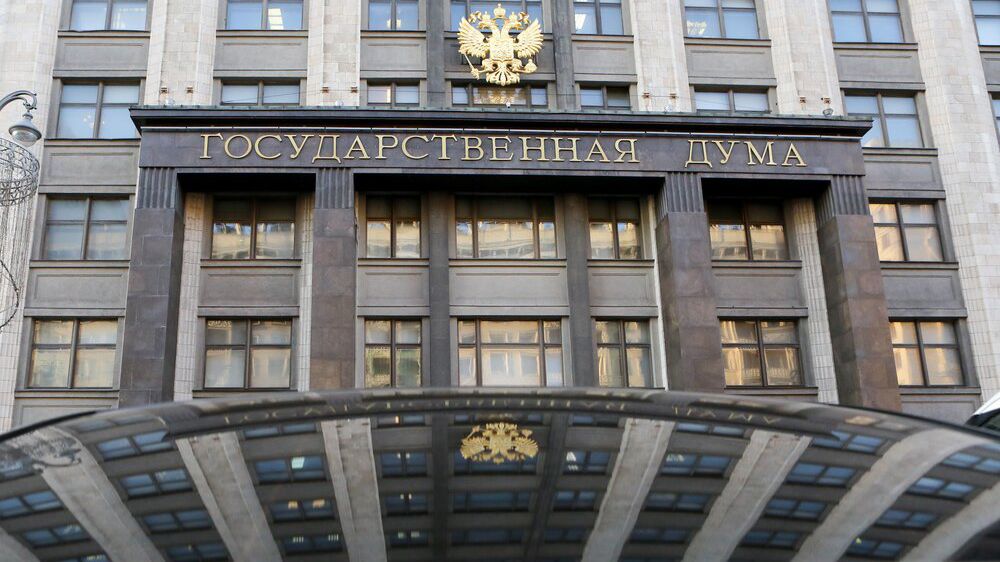 Правительство запретило иностранцам работать на российских рынках и в аптеках