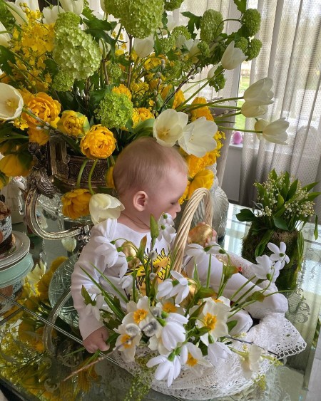 Пасха 2021: как отметили светлый праздник Филипп Киркоров, Алла Пугачева, Ксения Собчак, Наталья Водянова и другие Звезды,Новости о звездах