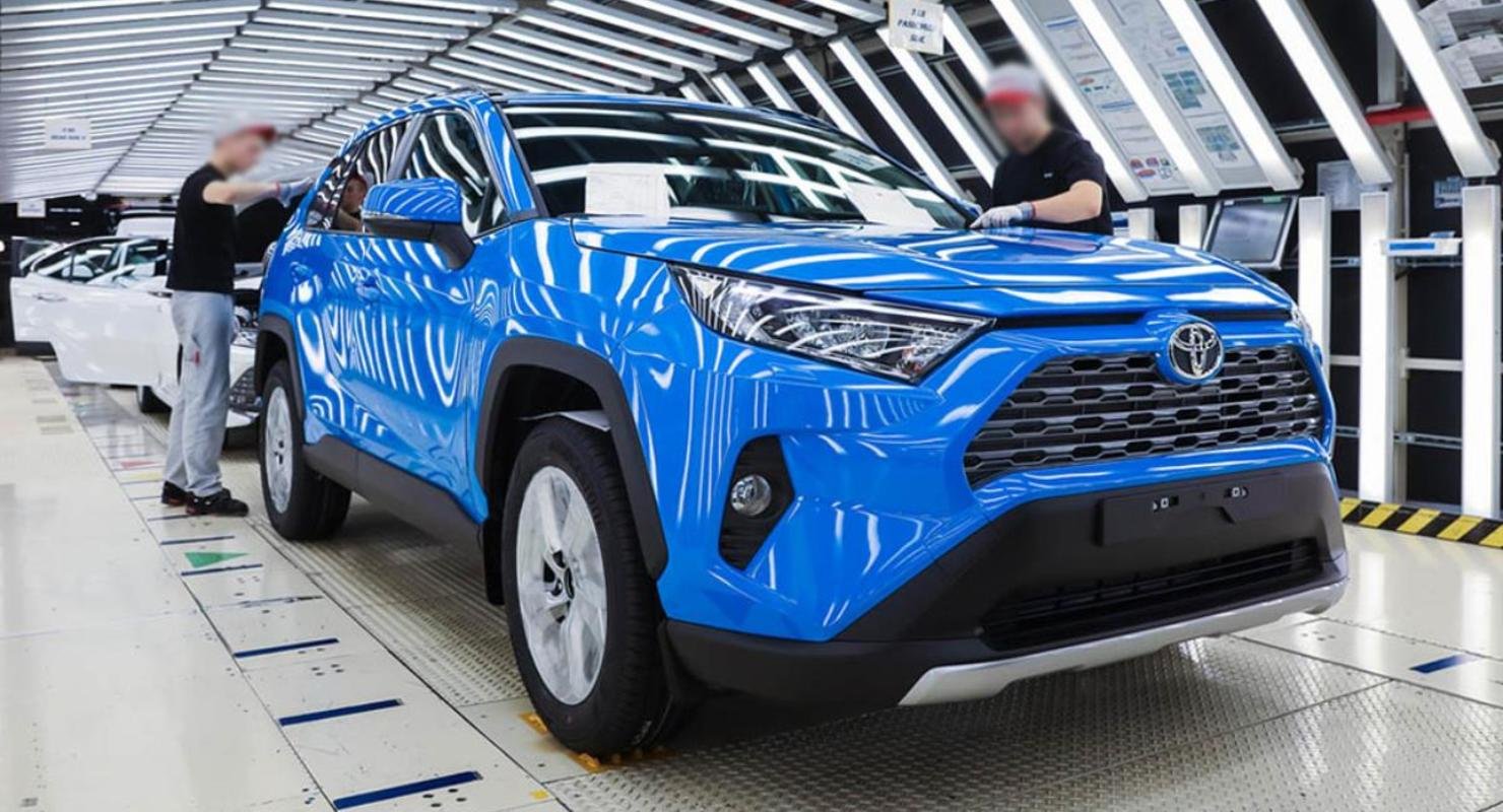 Toyota вынуждена сократить выпуска авто на 40% из-за нехватки компонентов