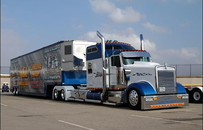 Американский грузовик./ Фото: drive2.ru