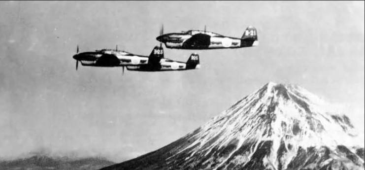 Боевые самолеты. Еще одна упавшая «Комета» Боевые самолеты. Еще одна упавшая «Комета» ввс