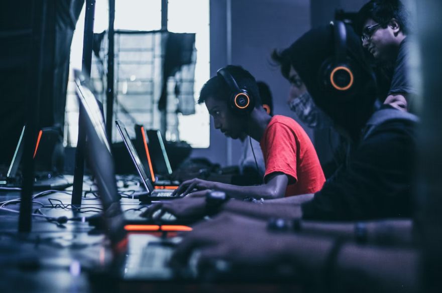 Ученые Хельсинкского университета доказали, что мозговые волны геймеров синхронизируются