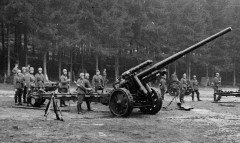 Трофейные 105-мм пушки и 150-мм тяжелые полевые гаубицы на службе в РККА Трофейные 105-мм пушки и 150-мм тяжелые полевые гаубицы на службе в РККА оружие