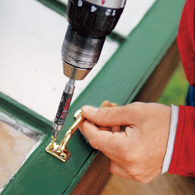 Как сделать теплицу из оконной рамы Как сделать теплицу из оконной рамы самоделкин