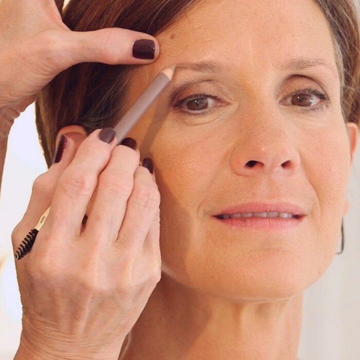 Простые правила повседневного макияжа для женщин после 60+ макияж, нужно, можно, чтобы, использовать, необходимо, лучше, стоит, косметикой, максимально, сделать, темные, краски, рекомендуется, линию, возможности, морщинки, поэтому, мягким, карандашом
