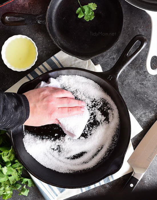Текила-трюк, или Как эффективно использовать соль во время уборки лайфхак