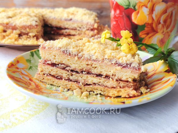 Торт с клубничным вареньем, рецепт с фото