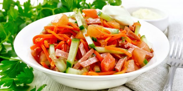12 салатов с корейской морковью, которые первыми исчезают со стола корейской, приготовления, морковью, Салат, салат, майонезом, порежьте, кубиками, нарежьте, ложки, тёрке, яйца200, моркови, ингредиенты, морковь, куриного, соломкой, пучок, Заправьте, твёрдого