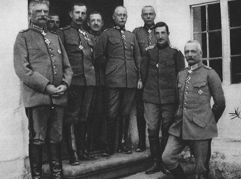 Эрих фон Фалькенгайн и его стратегия войны ограниченными силами с решительной целью история