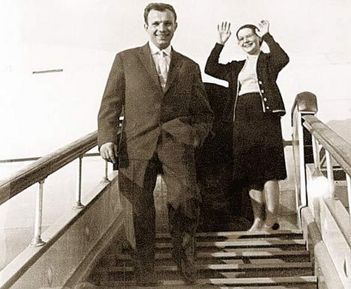 Гагарин семья жена. Жена Юрия Гагарина.