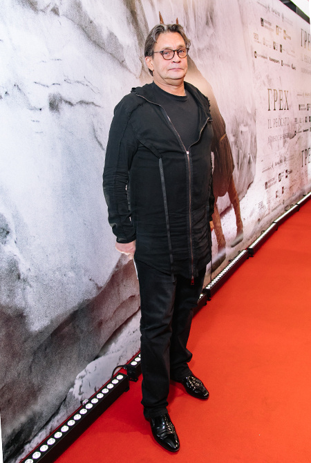 Алла Пугачева, Юлия Высоцкая и другие на премьере фильма Андрея Кончаловского "Грех" в Москве Звезды,Красная дорожка