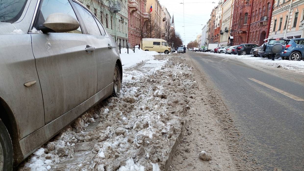 Звезда «Вертинского» Шильников об уборке улиц в Петербурге: «На моих глазах упал ребенок»