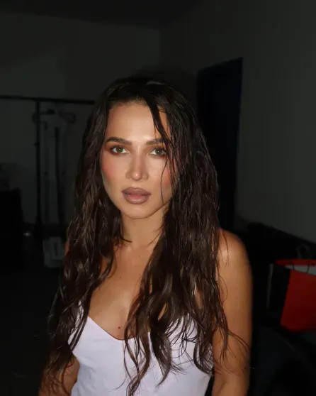 Лерчек начала курс химиотерапии: новые кадры из больницы Сквиччиарини, Лерчек, Чекалина, может, блогерши, арестом, обнаружили, после, домашним, чтобы, недавно, претендовать, отсрочку, смягчение, приговора, критиковали, Возлюбленный, Стрелец, высказалась, Надежда