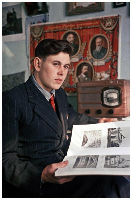 Молодой строитель Волго-Дона. Госкаталог, Огонек, СССР