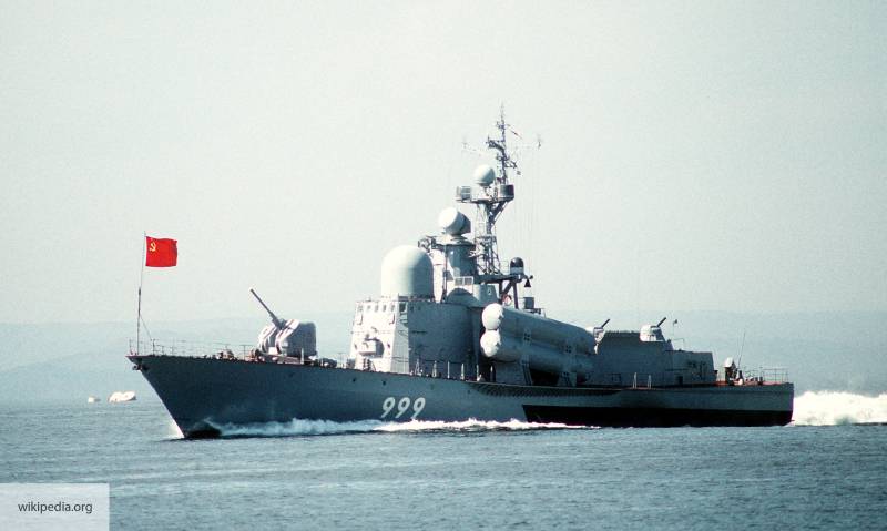 Baijiahao: ракетный катер «Шуя» в Черном море застал военный корабль США врасплох