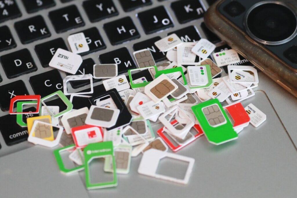 Минцифры разъяснило, что делать при «охлаждении» сим-карт в России