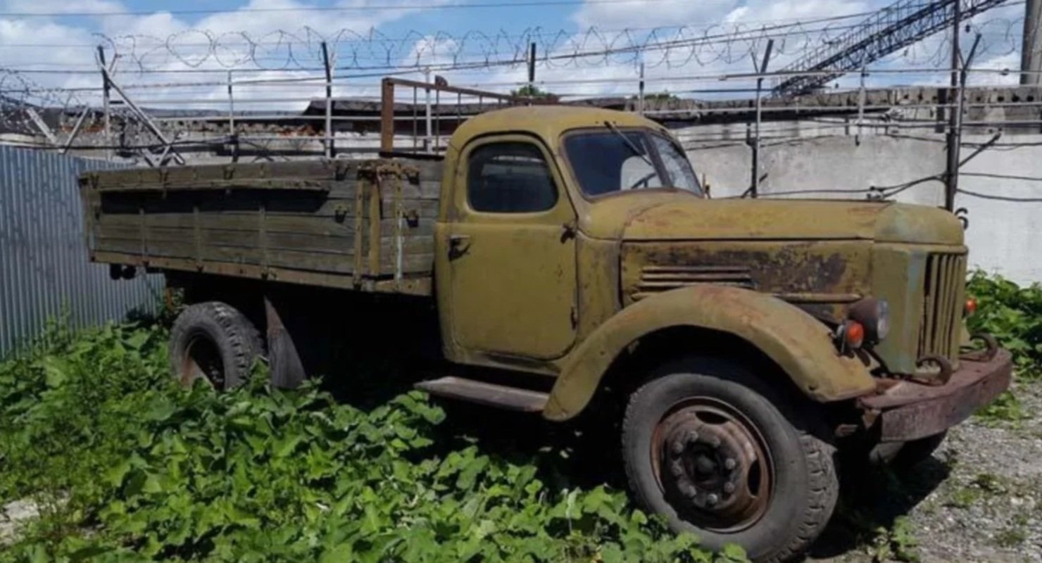 Найденный и восстановленный советский ЗИЛ-164