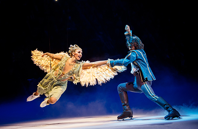 Ани Лорак, Мария Кожевникова и другие звезды с детьми на премьере шоу Татьяны Навки в Москве Ани Лорак, Мария Кожевникова и другие звезды с детьми на премьере шоу Татьяны Навки в Москве Звезды,Новости о звездах