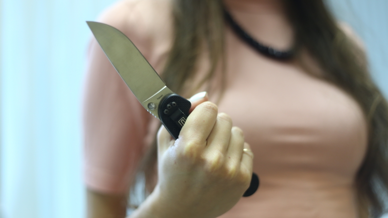 Москвичка ударом ножа в пах лишила жизни своего любовника в Мытищах