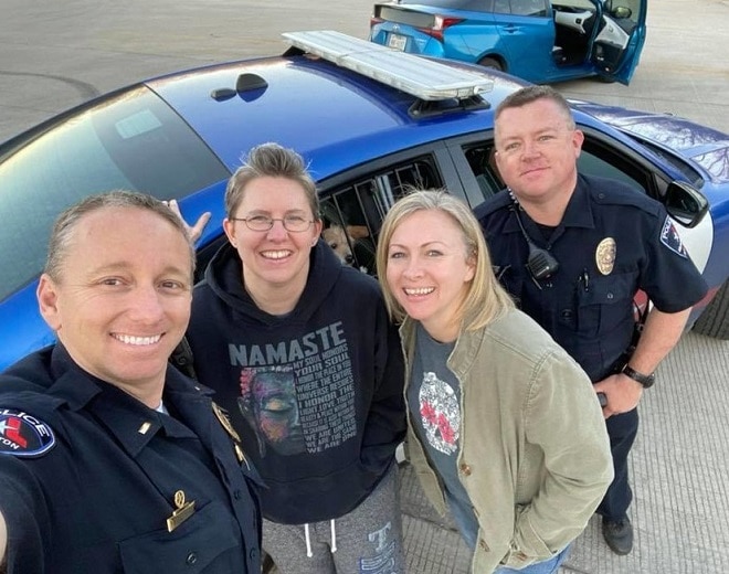 Четыре человека