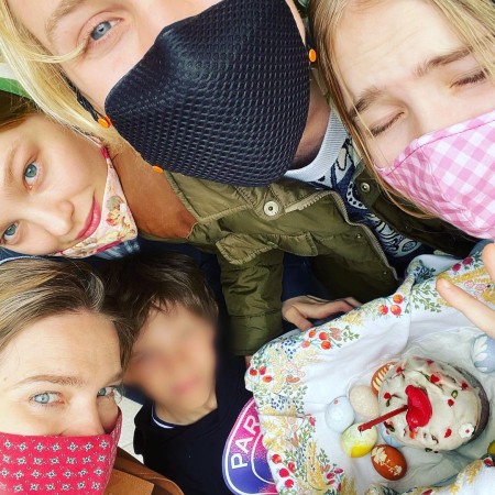 Пасха 2021: как отметили светлый праздник Филипп Киркоров, Алла Пугачева, Ксения Собчак, Наталья Водянова и другие Звезды,Новости о звездах