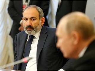 «Дачу в Ростове надо заслужить»: эксперт о том, что Пашинян отдаёт Карабах ради «свободы» геополитика